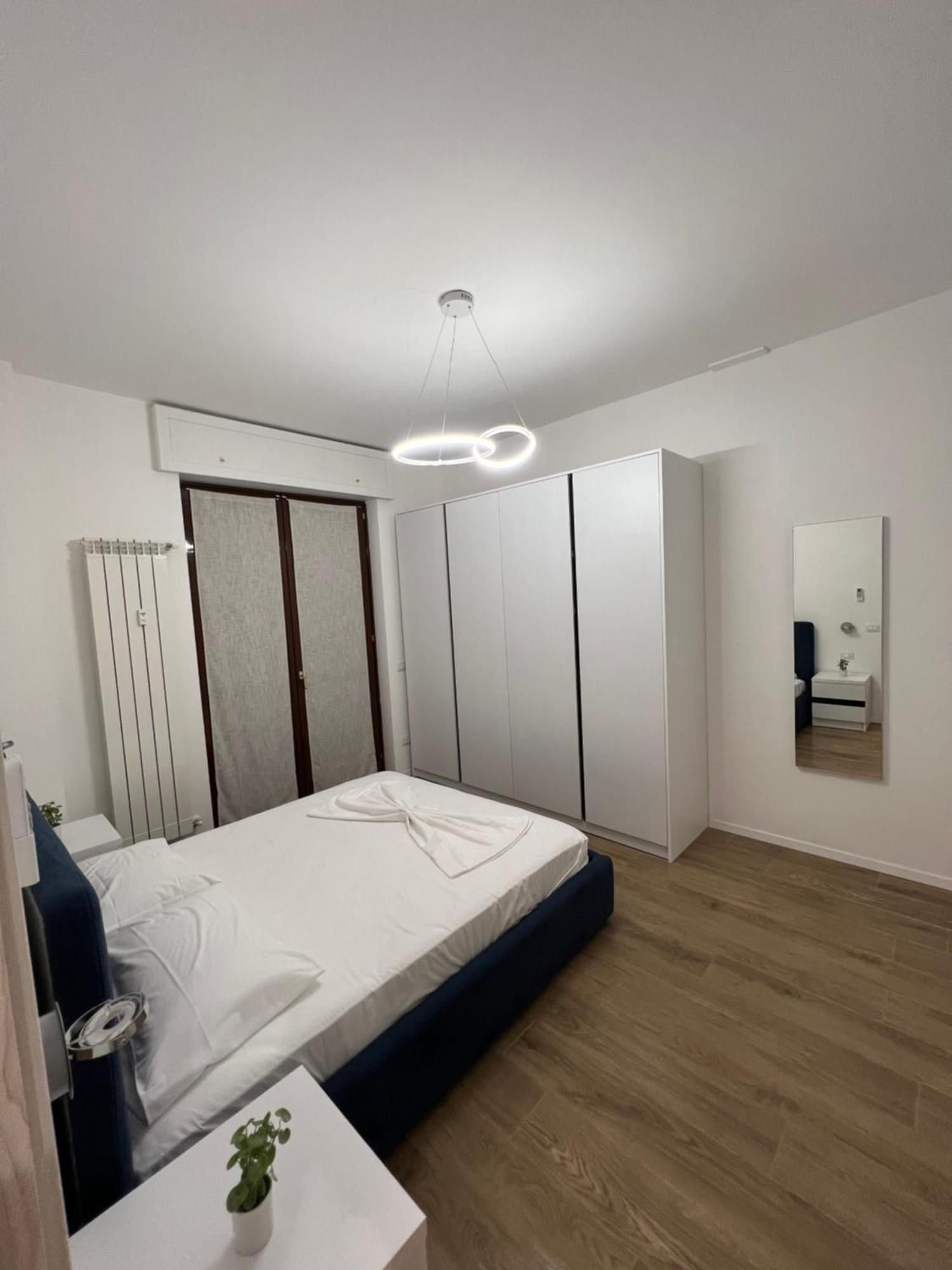 Imperial Apartment *